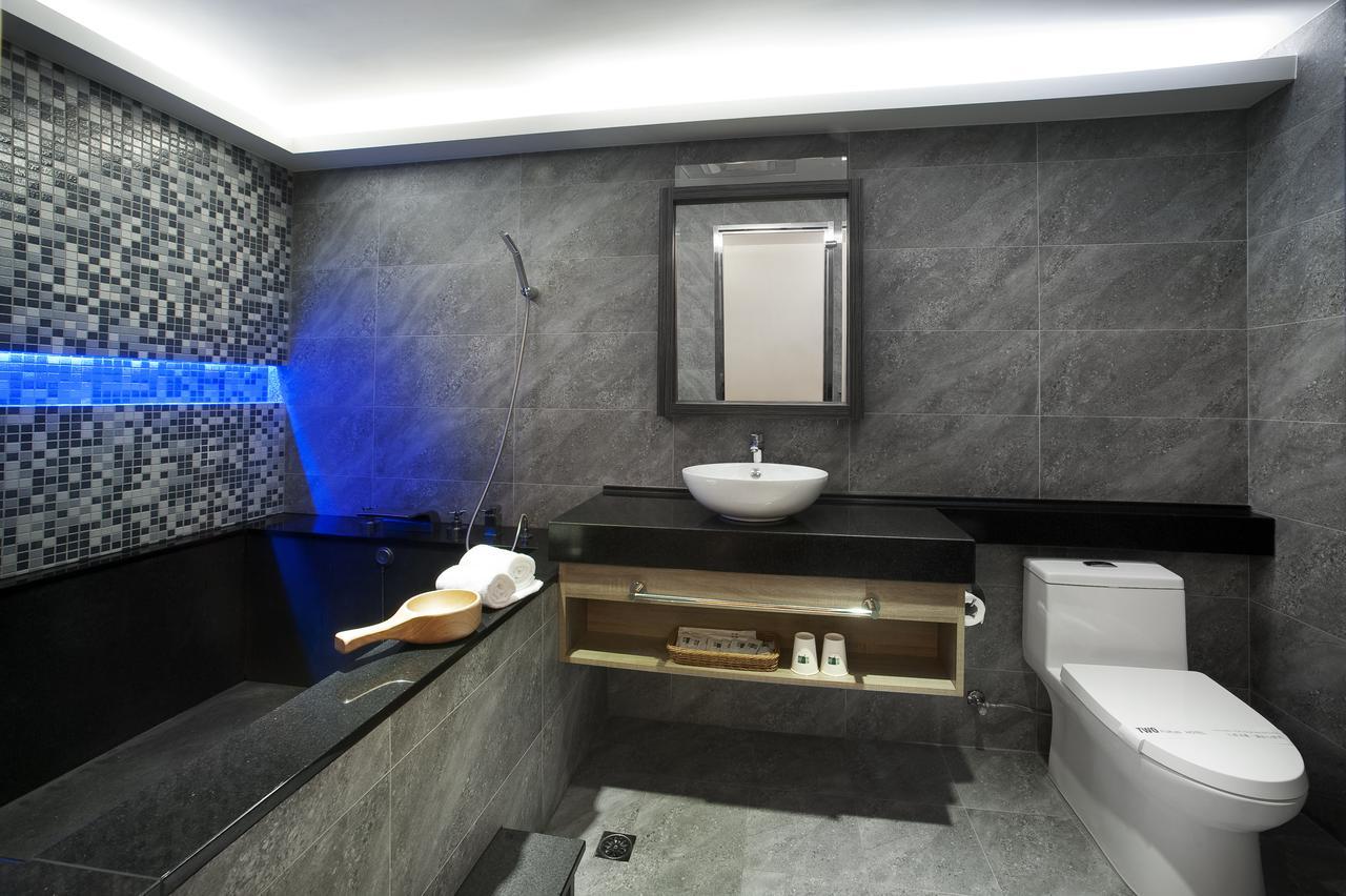 Two Fukun Hotel Jiaoxi Εξωτερικό φωτογραφία